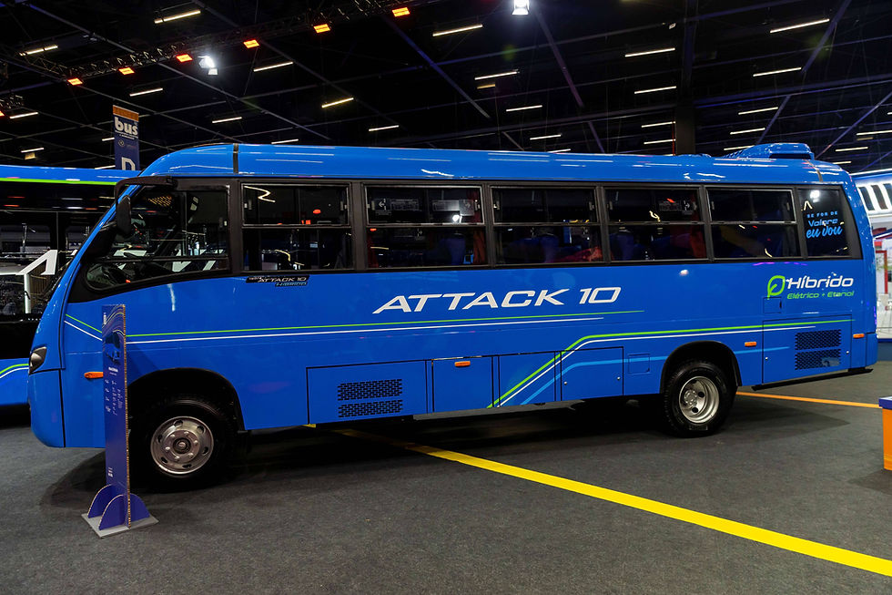 Marcopolo vende mais de 300 ônibus na Lat.Bus 2026 e lança novo modelo urbano