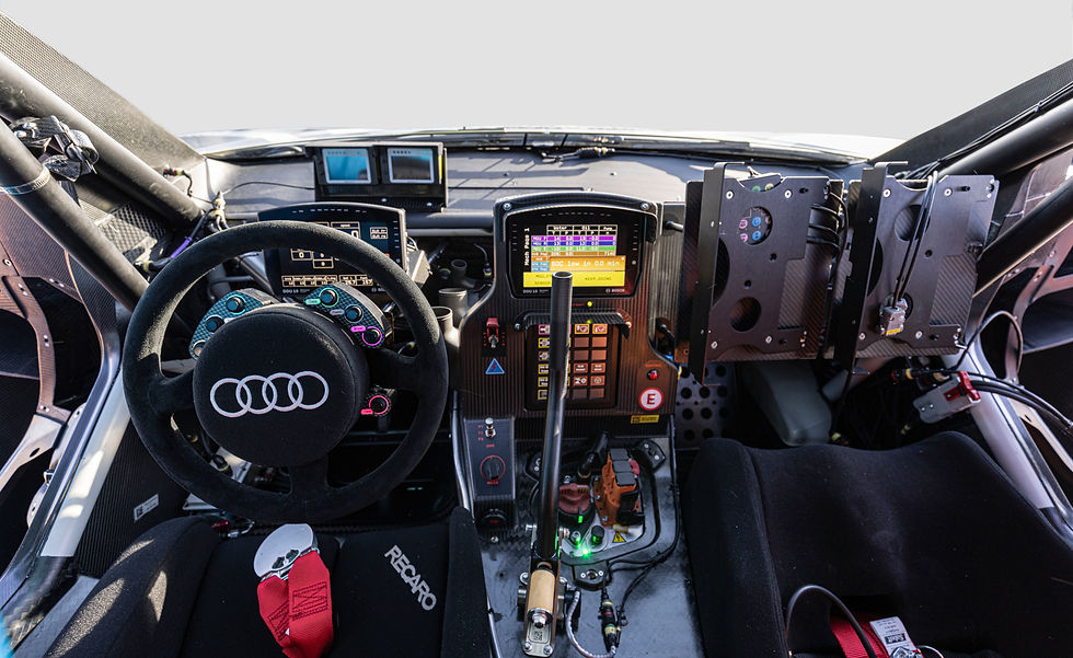 Dakar 2022: Conheça a digitalizada cabine do Audi RS Q e-tron