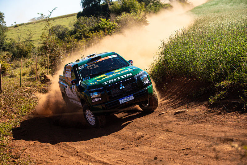 Mitsubishi estreia Triton Katana R com vitória e garante segundo lugar na geral no Sertões Series Paraná