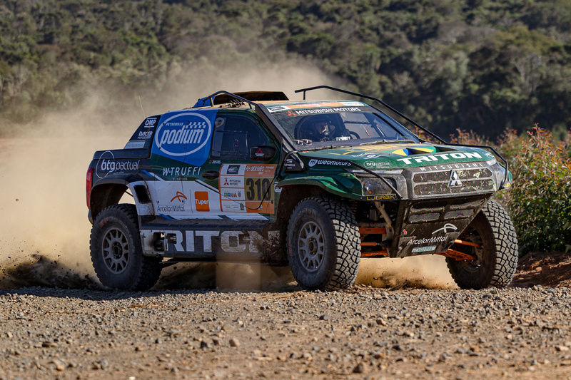 Mitsubishi estreia Triton Katana R com vitória e garante segundo lugar na geral no Sertões Series Paraná