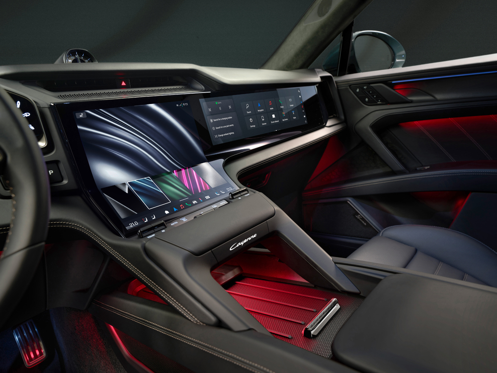 Cayenne Electric estreia interior revolucionário e leva o luxo Porsche a um novo patamar digital