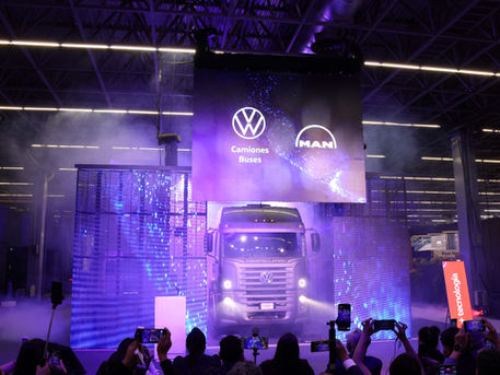 Volkswagen lança primeiro caminhão exclusivo para exportação e mira expansão no mercado internacional