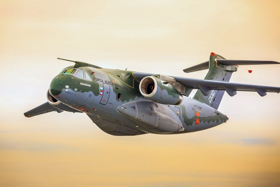 Tripulação do KC-390 da Embraer, sai ilesa de incidente em teste.