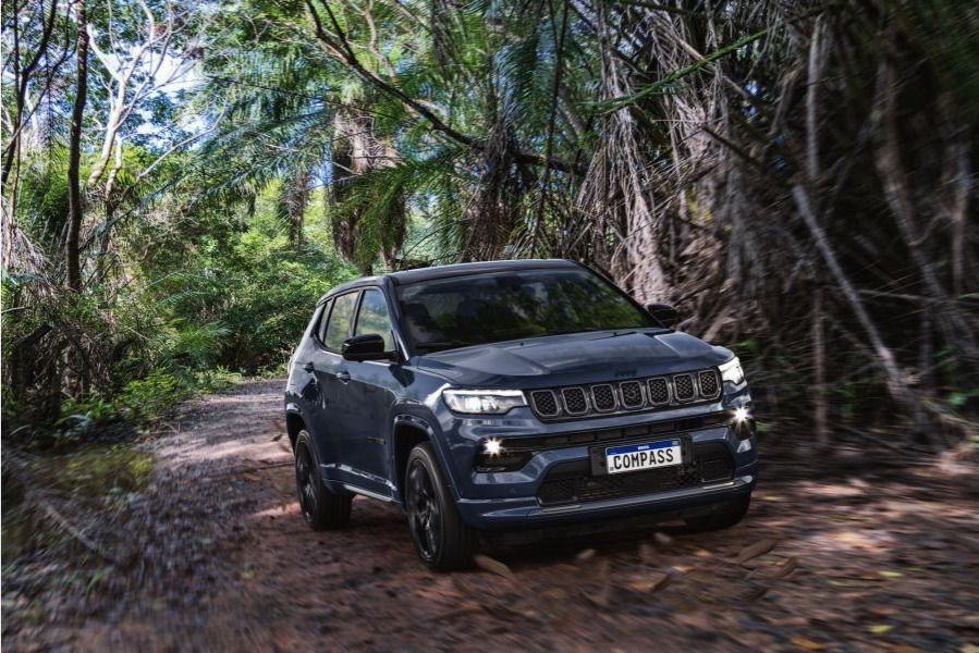 Importado da Itália, Jeep Compass híbrido chega ao Brasil por R$ 349.990