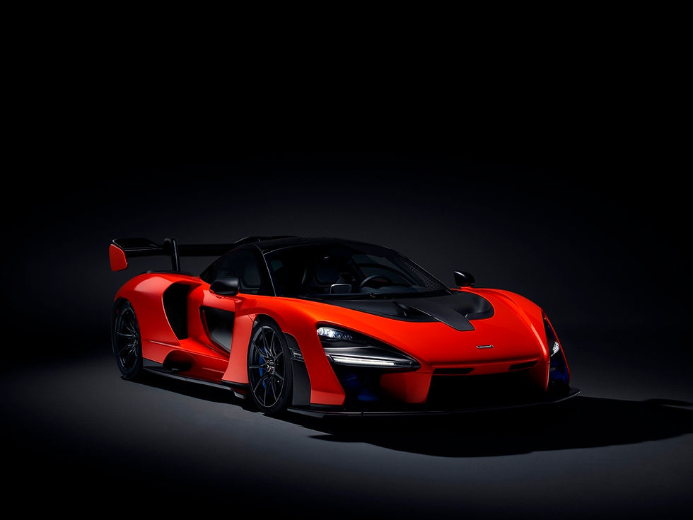 McLaren com o nome Senna: Toda a emoção de um carro de corrida na rua