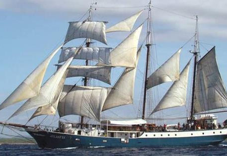 Embarque em uma nova experiência pelo Mediterrâneo, de Mallorca a Ibiza no Bike Expedition