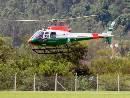 Em busca de novos mercados, Helibras entrega Esquilo modernizado à Argentina