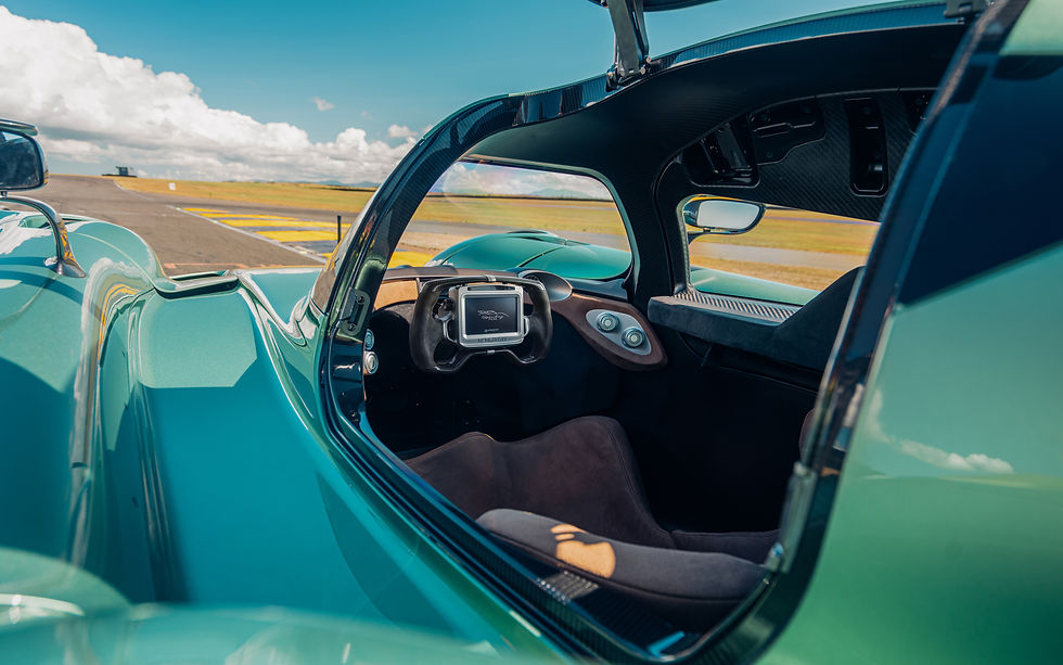 McMurtry Spéirling PURE vai de 0 aos 96,6 km/h em 1,55 segundo e leva tecnologia de “efeito solo” ao extremo