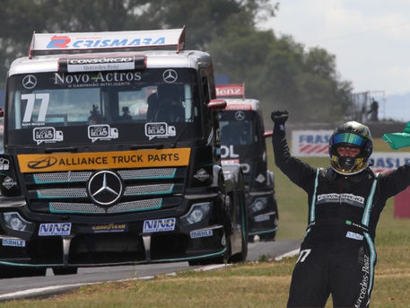 André Marques e Mercedes são campeões da Copa Truck em 2021