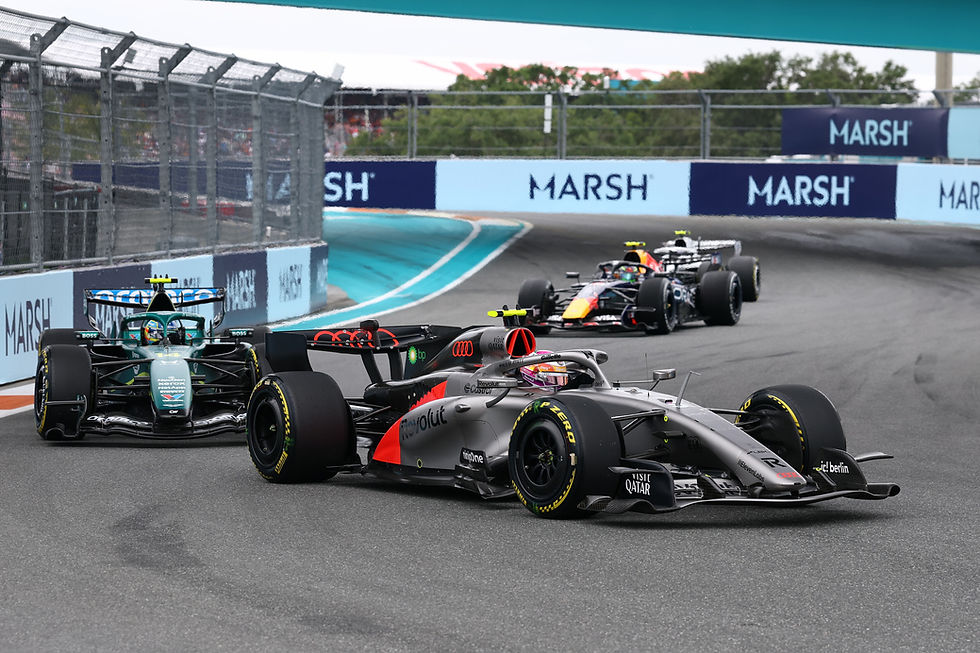 Bortoleto reage em Miami e termina em 12º após largar em último; Hulkenberg abandona