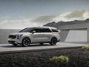 Kia inicia venda da nova Carnival no Brasil por 650 mil reais