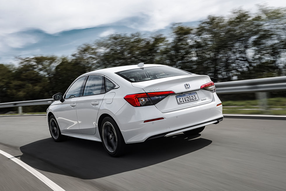 Honda Civic Híbrido estreia no Brasil por R$ 244.900,00 e promessa de 18,3 km/l na cidade
