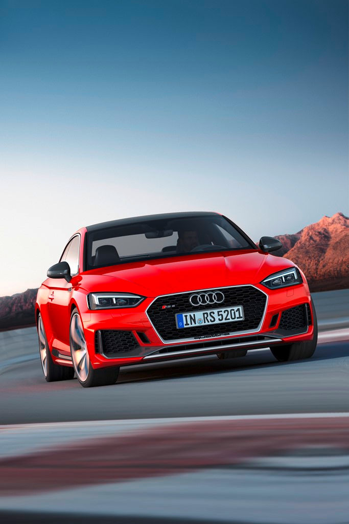 Segunda geração do RS 5 Coupé, chega com motor V6 2.9 TFSI biturbo de 450 cv