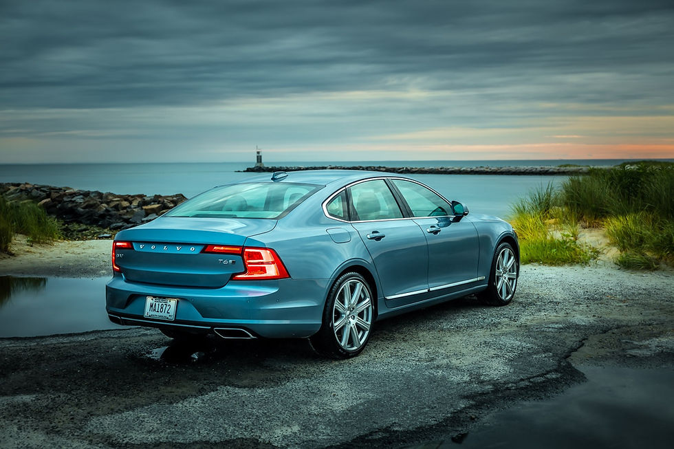 Volvo Cars: S90 e V90 alcançam classificação máxima de segurança nos testes do Euro NCAP