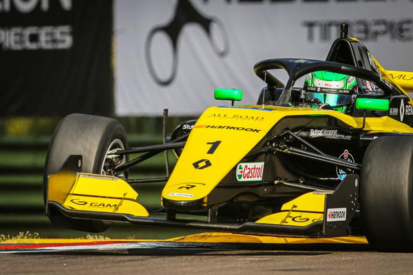 F. Renault Eurocup: Após corridas em Ímola, Caio Collet amplia vantagem na liderança