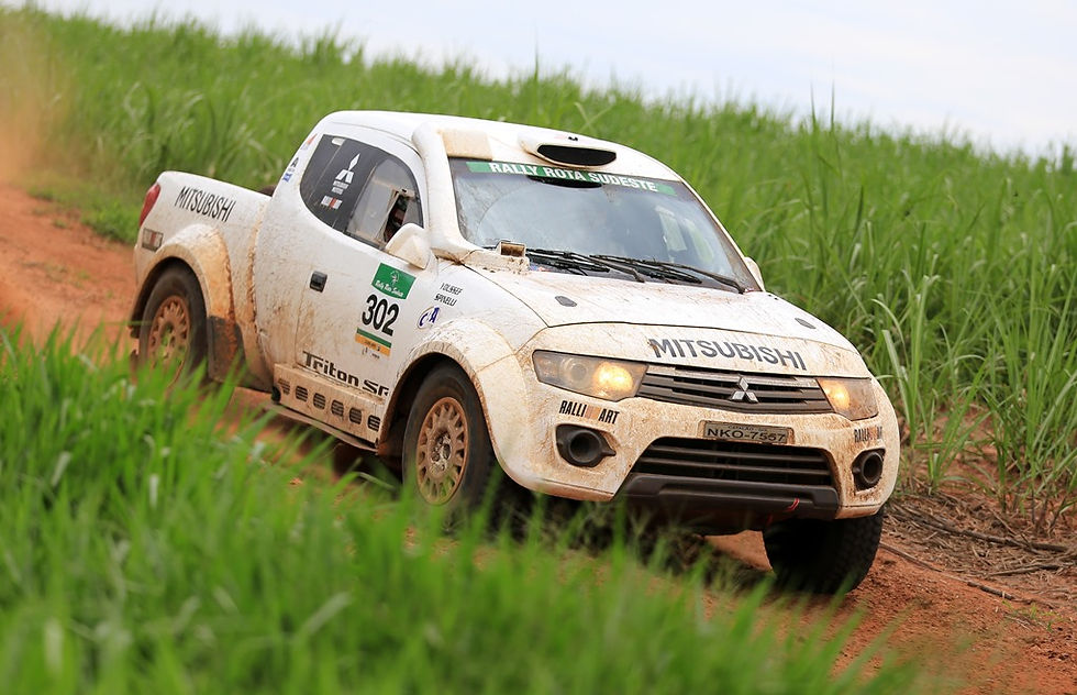 Guilherme Spinelli volta a correr com o navegador Marcelo Vívolo