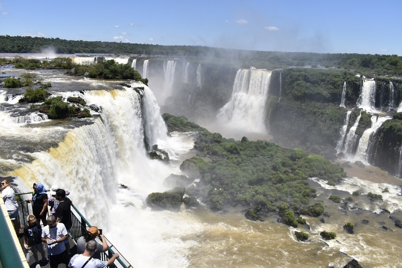 Parque Nacional do Iguaçu celebra recorde histórico de visitação em agosto