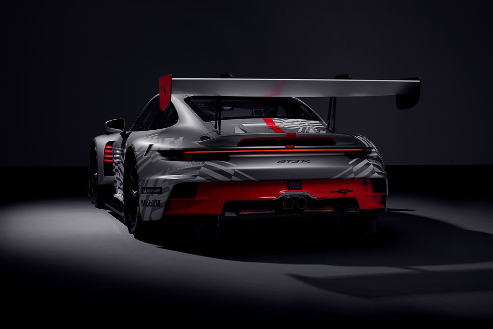 Porsche apresenta novo 911 GT3 R para competição além de pacote de atualizações