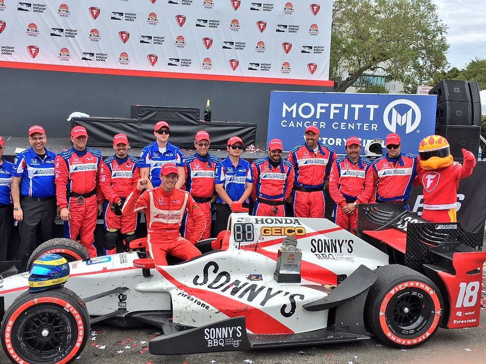 Sebastien Bourdais vence na loteria de St. Peterburg, na Florida