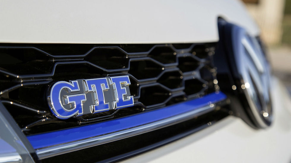 Golf GTE inicia eletrificação da Volkswagen no Brasil