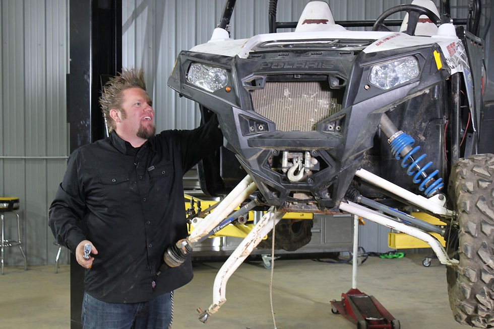 Lazer: Em segunda temporada, Ian Johnson mostra construção de veículos 4X4