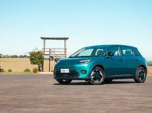 GAC Aion UT supera 1,1 mil pedidos em uma semana e reforça avanço dos elétricos no Brasil