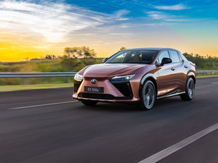 Lexus cresce num mercado em contração e reforça posição entre as marcas premium no Brasil