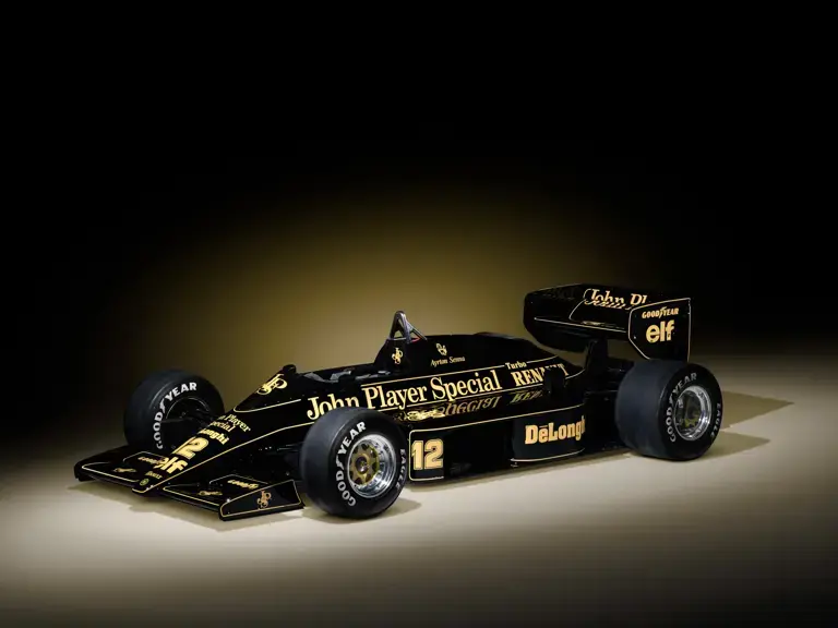 Expressas: Lotus 98T de Ayrton Senna, o monoposto que simbolizou a era mais extrema da Fórmula 1 vai a leilão e pode atingir até US$ 12 milhões
