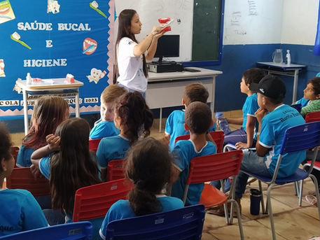 Programa Saúde na Escola realiza ações sobre saúde bucal nas escolas municipais