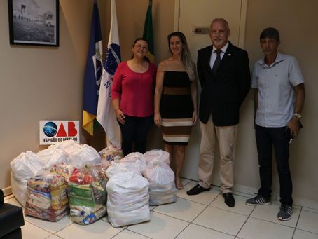 Semas recebe doação de cestas básicas da subseção da OAB de Espigão do Oeste para distribuição a fam