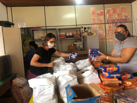 SEMAS E CRAS NA DISTRIBUIÇÃO DE CESTAS BÁSICAS