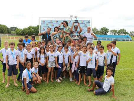 Semelc realiza provas de atletismo no estádio Luizinho Turatti para alunos da rede pública de Espigã