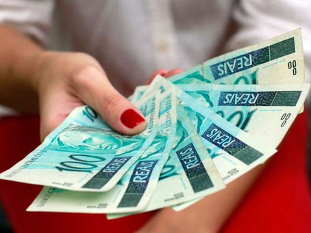Prefeitura Municipal antecipa pagamento de salário dos servidores injetando R$4.0039.734,88 na econo