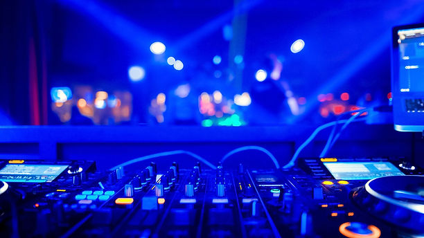 WIX Background BLUE MIXING TABLE.jpg