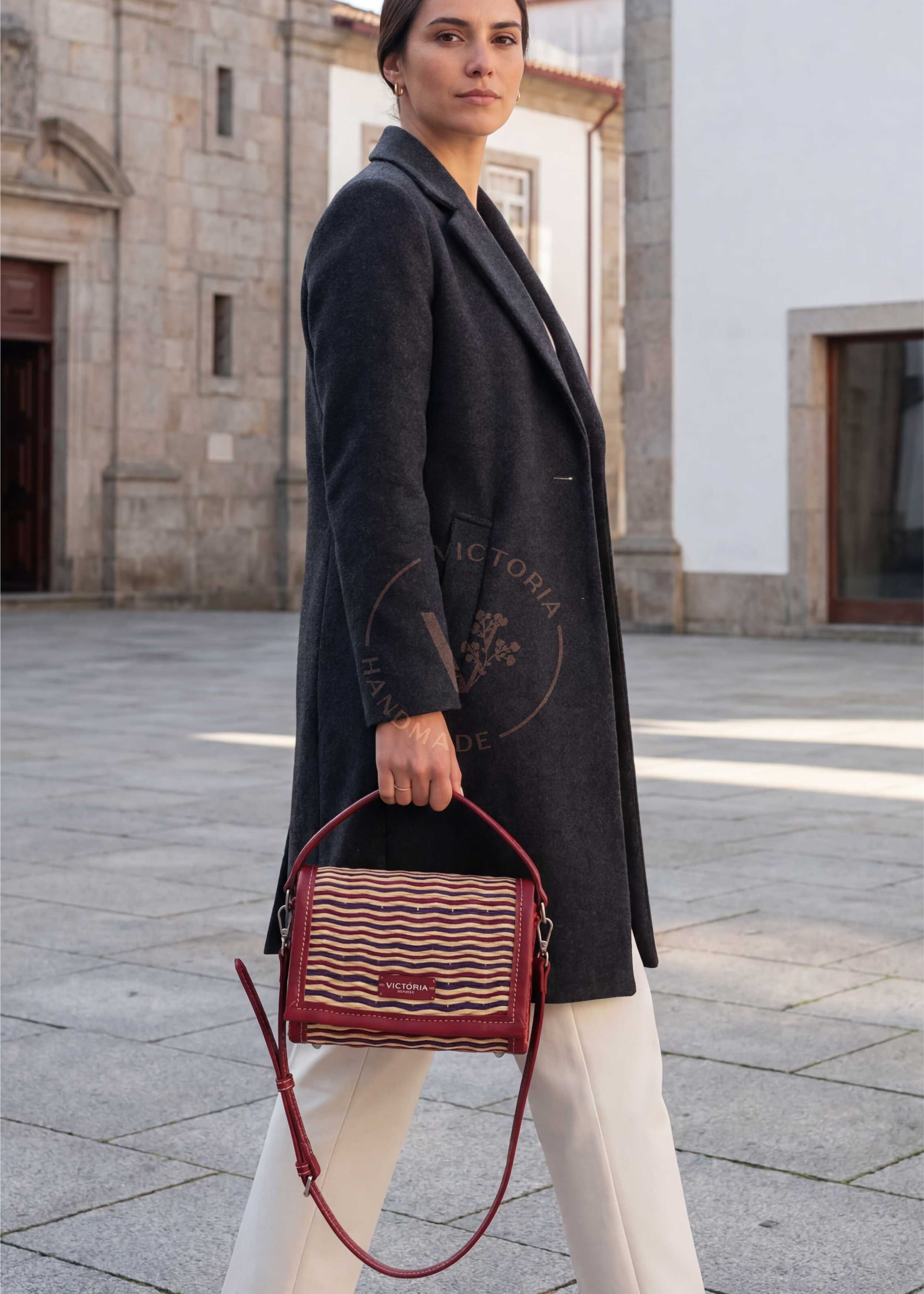 Aurora Medium bag handmade in Portugal reed leather basket