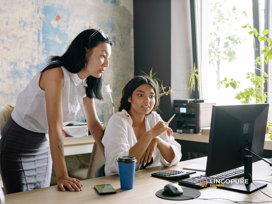 Giao tiếp công việc bằng tiếng Anh trong môi trường doanh nghiệp quốc tế