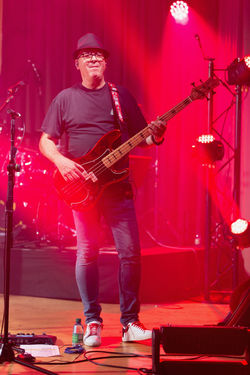 Andy