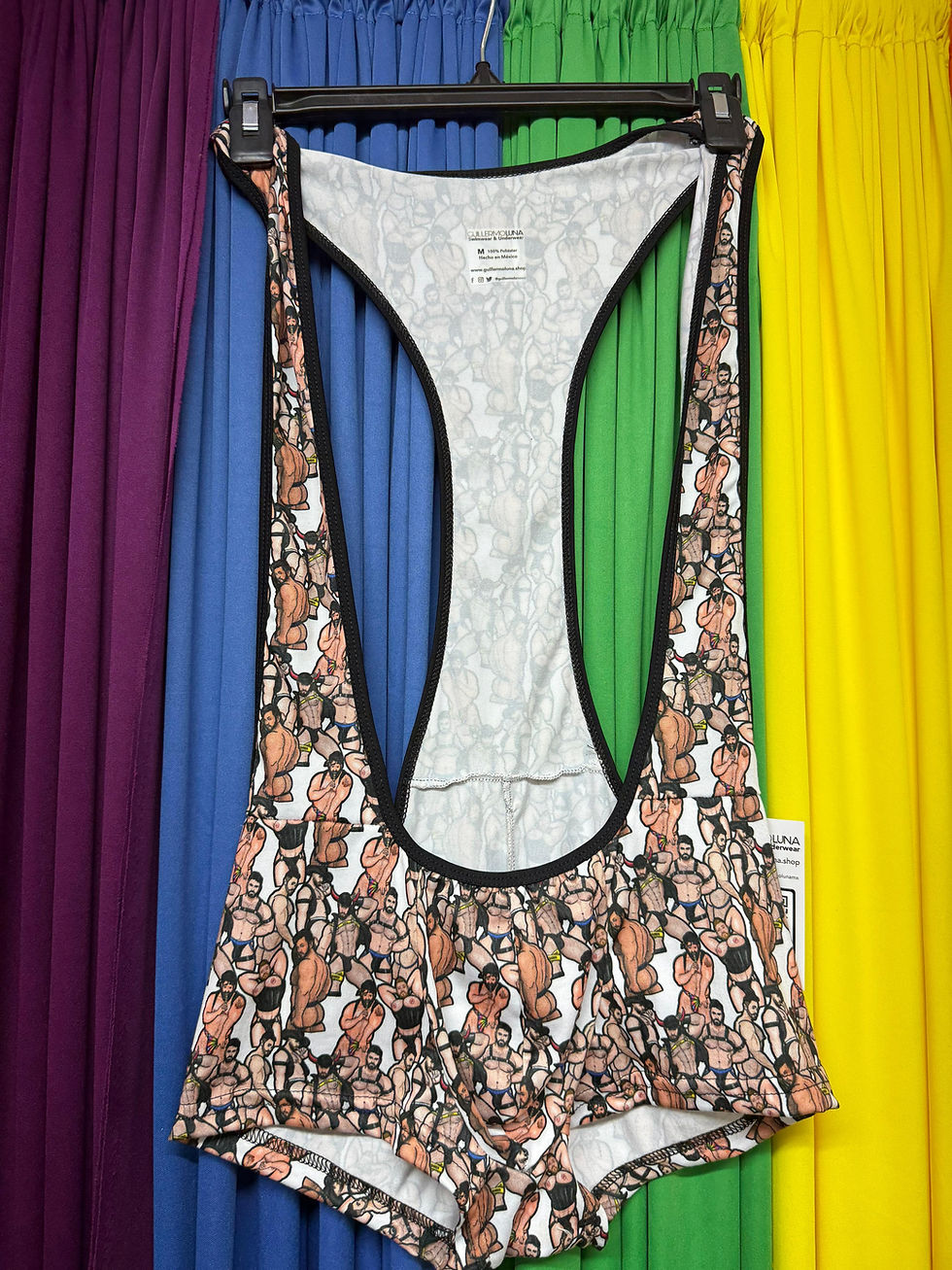 Singlet Gay Art