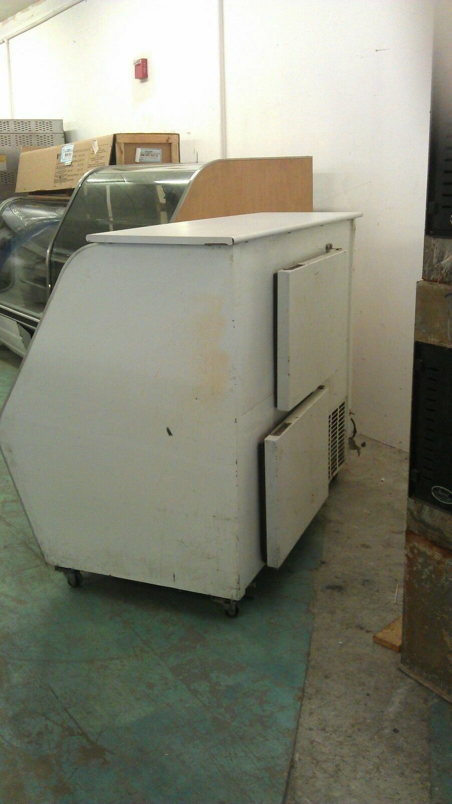 Thumbnail: 75-0227 Indufrial IVDC23-4 Self Contained Full Service Deli Case Cooler
