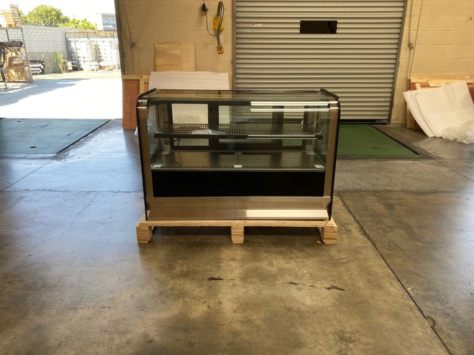 Thumbnail: 171-0283 48" Full Service Self Contained Bakery Cake Case Cooler