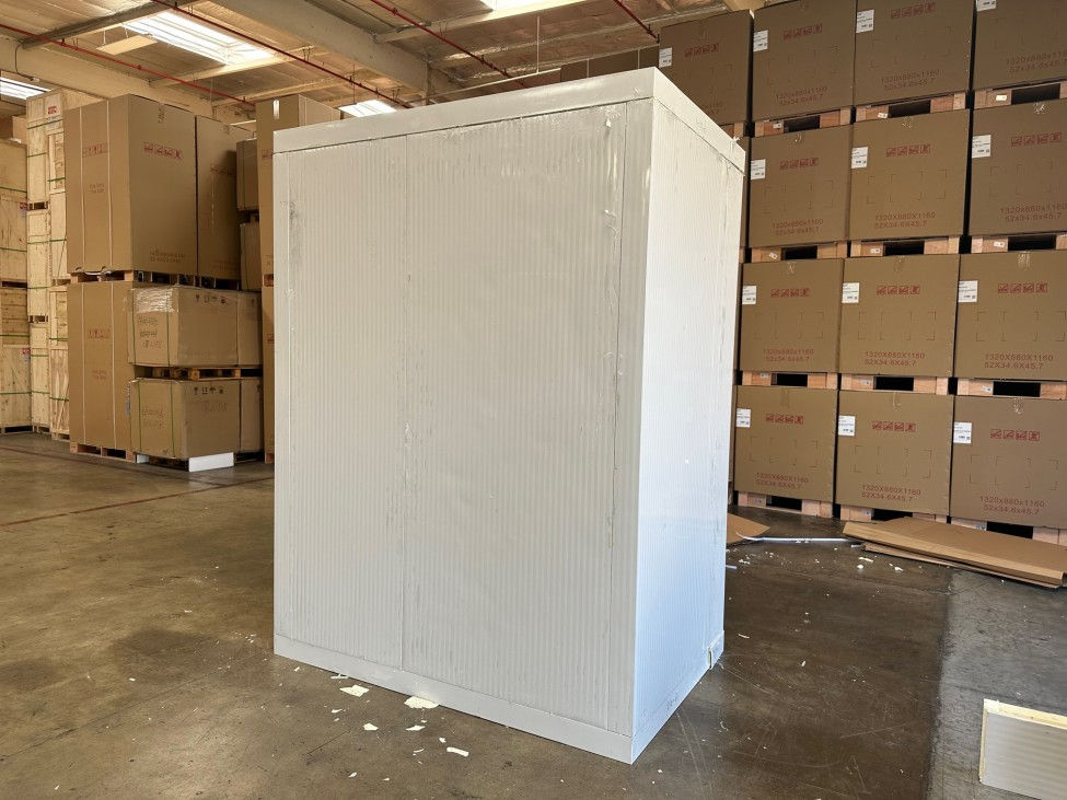 Thumbnail: 171-0319 4x6x8 Walk In Refrigerator Freezer Cooler Box
