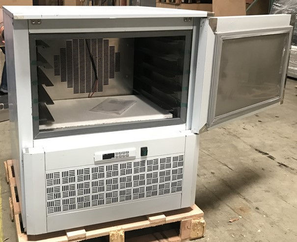 Thumbnail: 171-0367 32" Shock Chiller Self Contained Blast Freezer