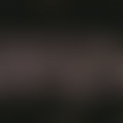 Logo parceria entre a Marca Swarovski e a cantora Ariana Grande