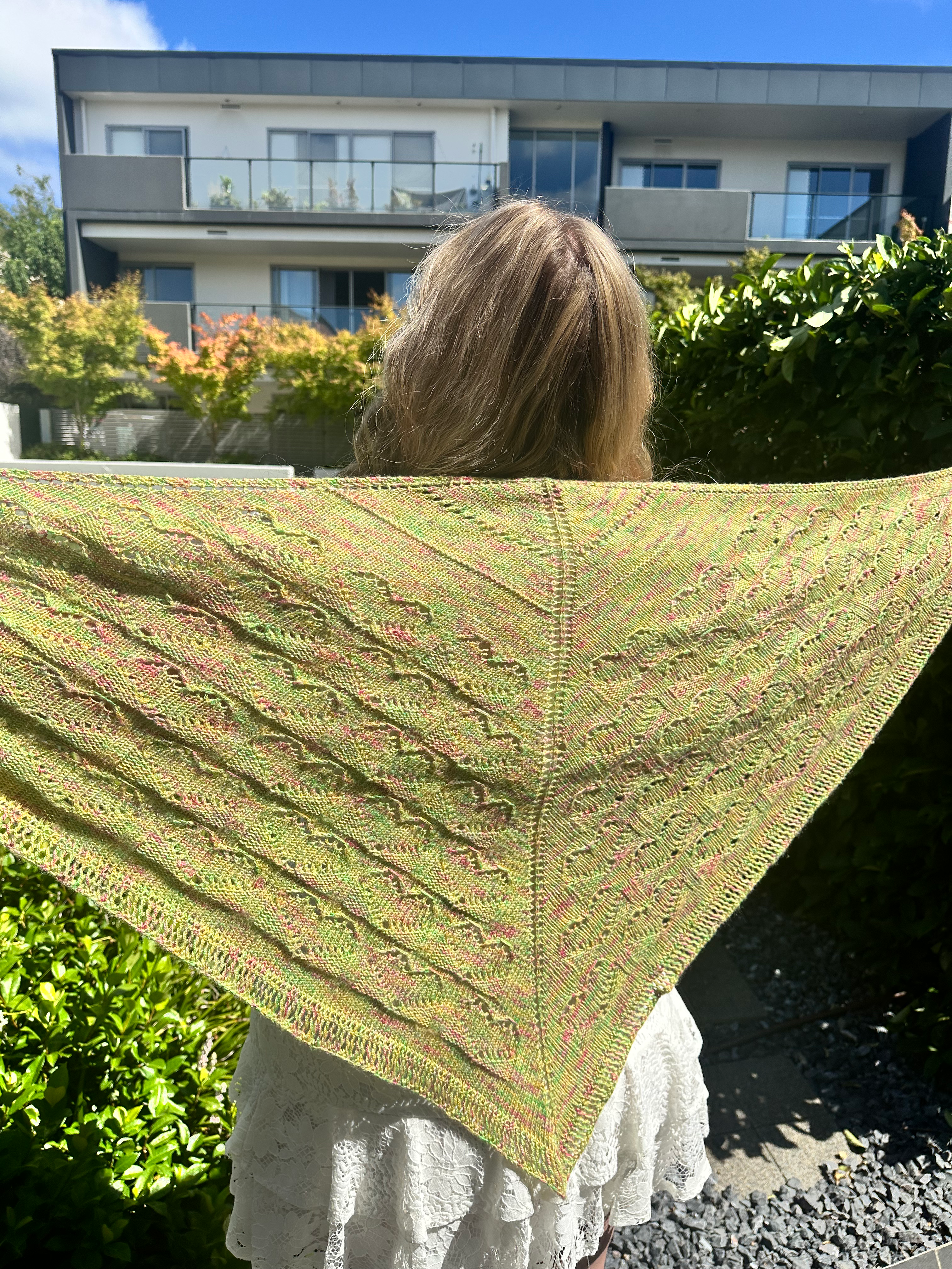 Knitted shawl pattern with lace love hearts