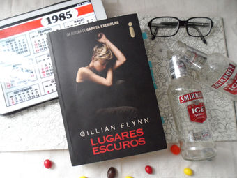 [Resenha] Lugares Escuros - Gillian Flynn