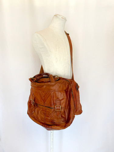 バッグ vintage design leather shoulder bag ours バッグ vintage design leather shoulder bag ours vintage