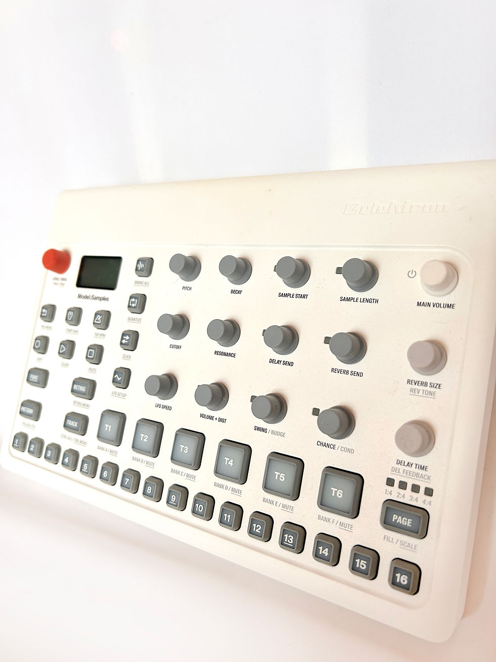 サムネイル： Elektron Model Sample
