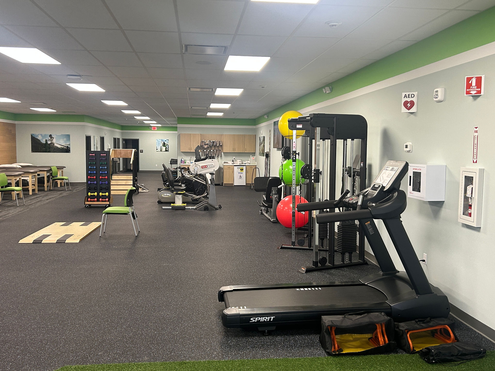Metro PT- Bay Shore Commons- Bay Shore, NY