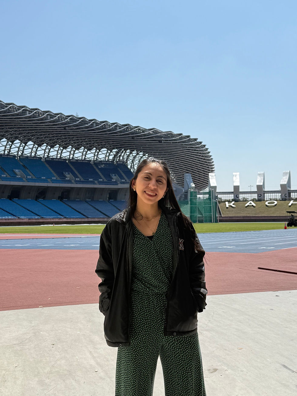 Visitando el estadio donde sucederá la asamblea de T-nation