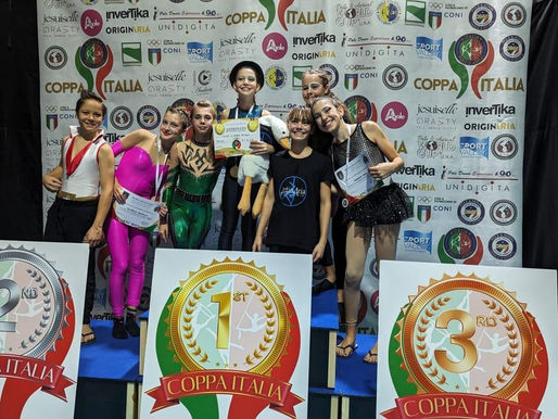 Podi e soddisfazioni per l'A.S.D. ArtinAria – Aerial Lab di Pergine a Cesenatico